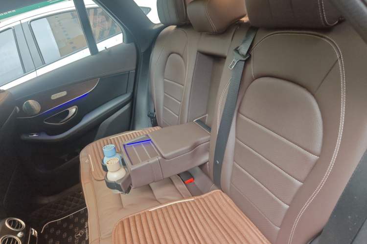 Used Mercedes-Benz GLC 2021 GLC 300 L 4MATIC Dynamic Model Left Rear Seat