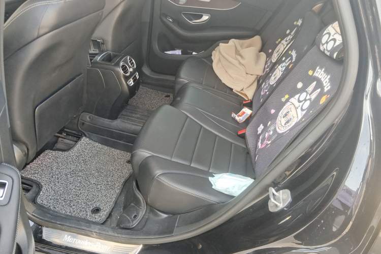 Used Mercedes-Benz GLC 2021 GLC 300 L 4MATIC Dynamic Model Left Rear Seat
