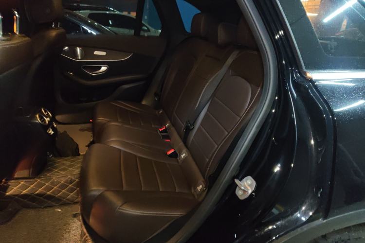 Used Mercedes-Benz GLC 2021 GLC 300 L 4MATIC Dynamic Model Left Rear Seat