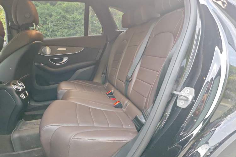 Used Mercedes-Benz GLC 2021 GLC 260 L 4MATIC Luxury Model Left Rear Seat