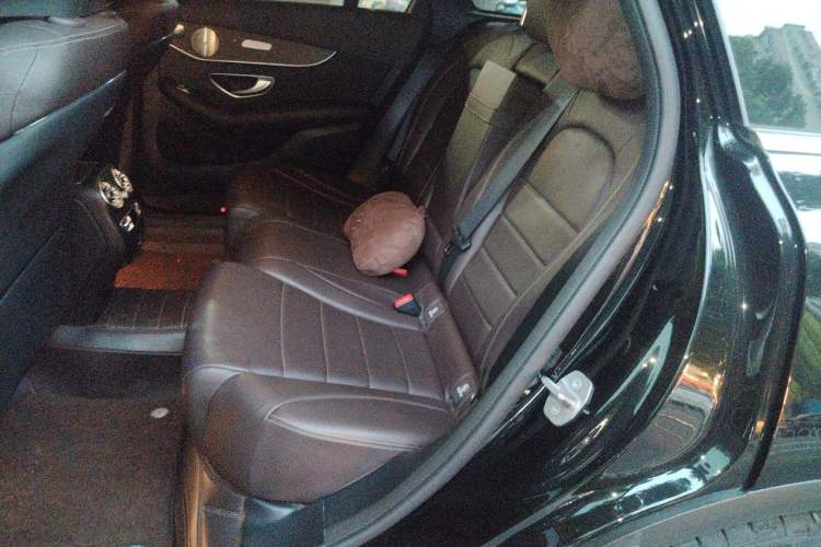 Used Mercedes-Benz GLC 2021 GLC 300 L 4MATIC Dynamic Model Left Rear Seat