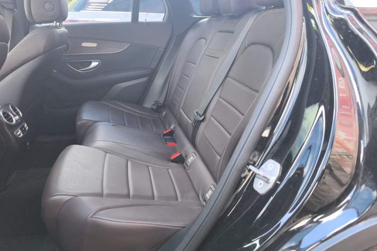 Used Mercedes-Benz GLC 2021 GLC 260 L 4MATIC Luxury Model Left Rear Seat