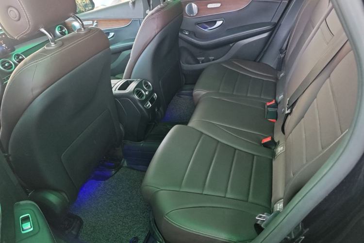 Used Mercedes-Benz GLC 2021 GLC 300 L 4MATIC Dynamic Model Left Rear Seat