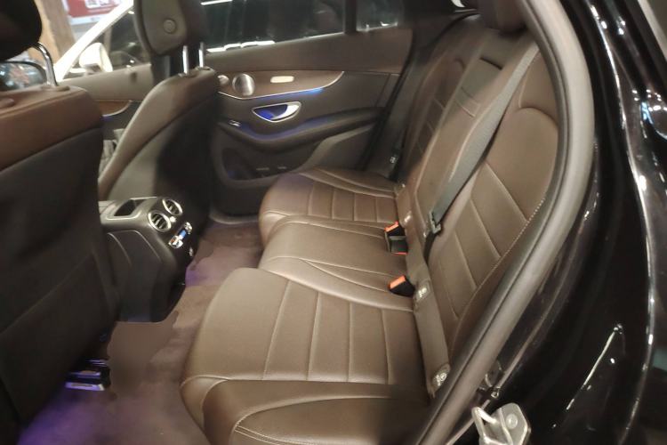 Used Mercedes-Benz GLC 2021 GLC 300 L 4MATIC Dynamic Model Left Rear Seat