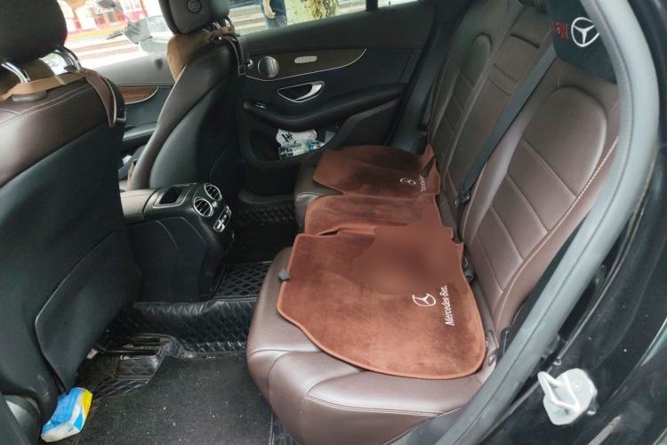 Used Mercedes-Benz GLC 2021 GLC 300 L 4MATIC Dynamic Model Left Rear Seat