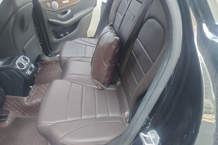 Used Mercedes-Benz GLC 2021 GLC 300 L 4MATIC Dynamic Model Left Rear Seat