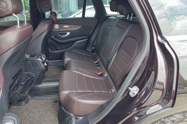 Used Mercedes-Benz GLC 2021 GLC 260 L 4MATIC Luxury Model Left Rear Seat
