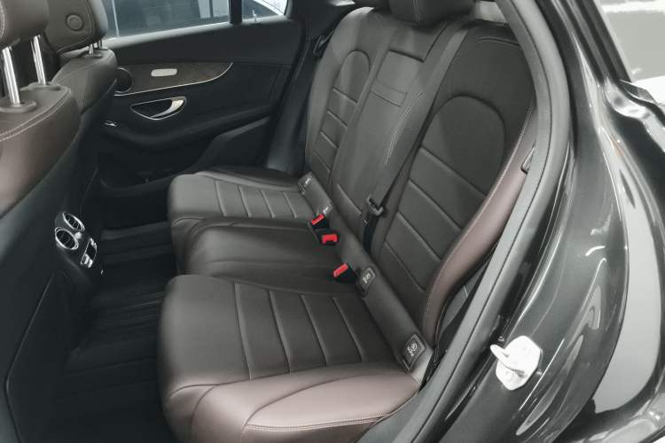 Used Mercedes-Benz GLC 2021 GLC 260 L 4MATIC Luxury Model Left Rear Seat