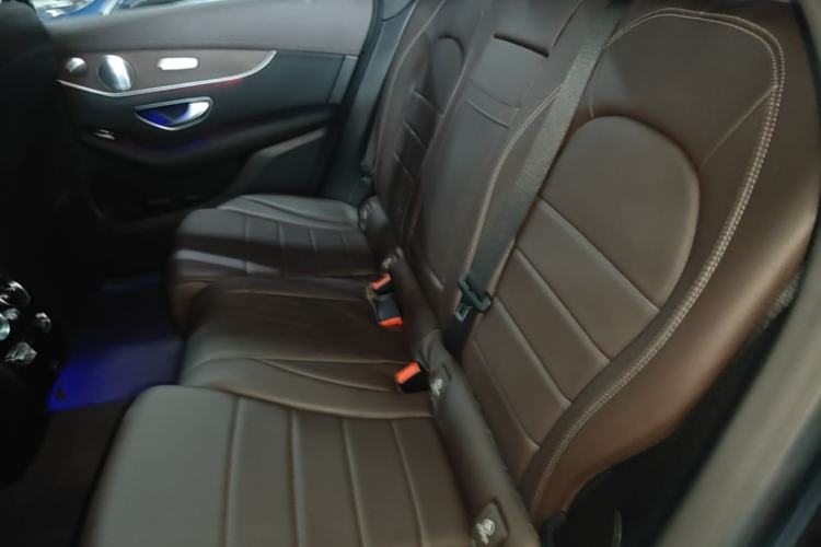 Used Mercedes-Benz GLC 2021 GLC 300 L 4MATIC Dynamic Model Left Rear Seat