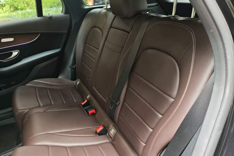 Used Mercedes-Benz GLC 2021 GLC 300 L 4MATIC Dynamic Model Left Rear Seat