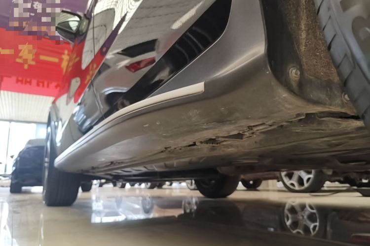 Used Mercedes-Benz GLC 2021 GLC 260 L 4MATIC Dynamic Edition Left Side Sill