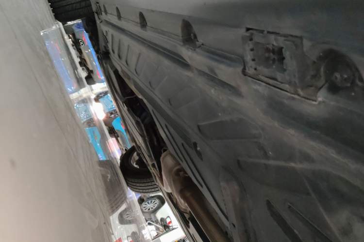 Used Mercedes-Benz GLC 2021 GLC 260 L 4MATIC Dynamic Edition Left Side Sill