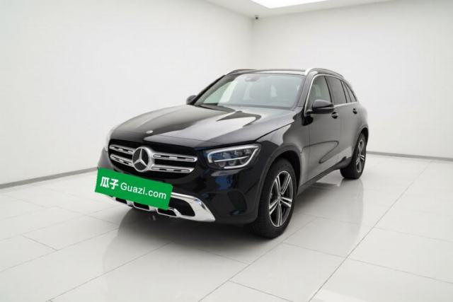 Ojetý Mercedes-Benz GLC 2021 GLC 260 L 4MATIC Dynamic Edition
