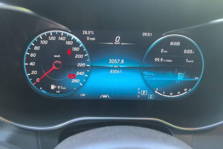 Used Mercedes-Benz GLC 2021 GLC 300 L 4MATIC Dynamic Model Odometer Close Up