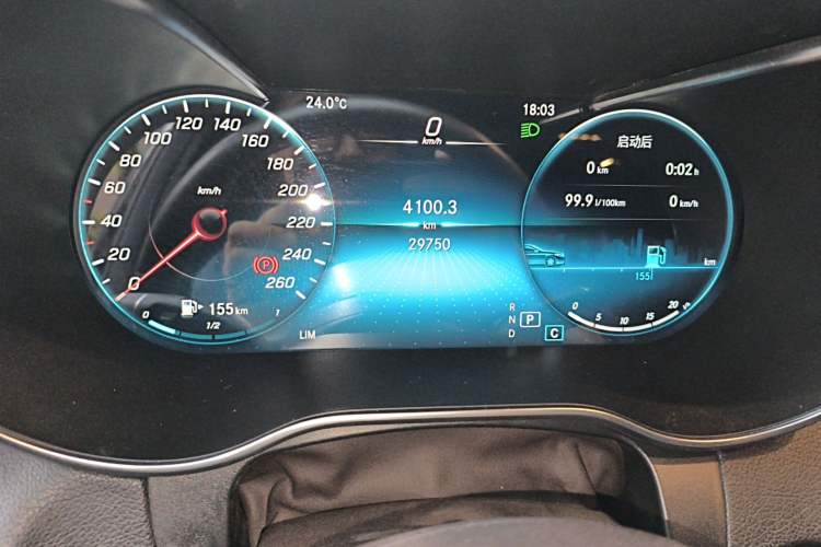 Used Mercedes-Benz GLC 2021 GLC 260 L 4MATIC Dynamic Edition Odometer Close Up