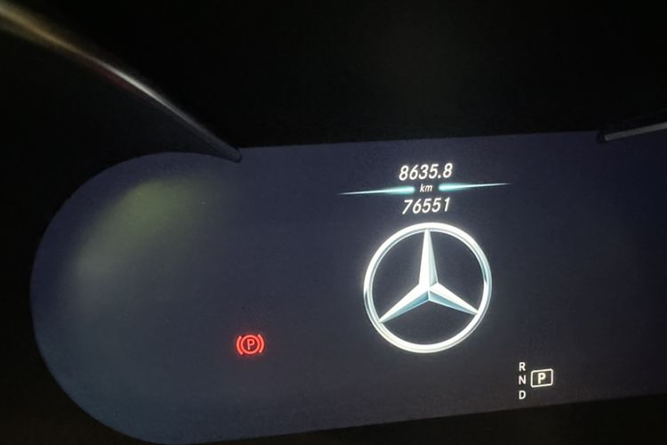 Used Mercedes-Benz GLC 2021 GLC 300 L 4MATIC Dynamic Model Odometer Close Up