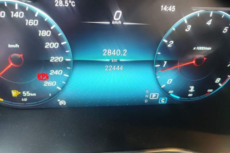 Used Mercedes-Benz GLC 2021 GLC 260 L 4MATIC Luxury Model Odometer Close Up