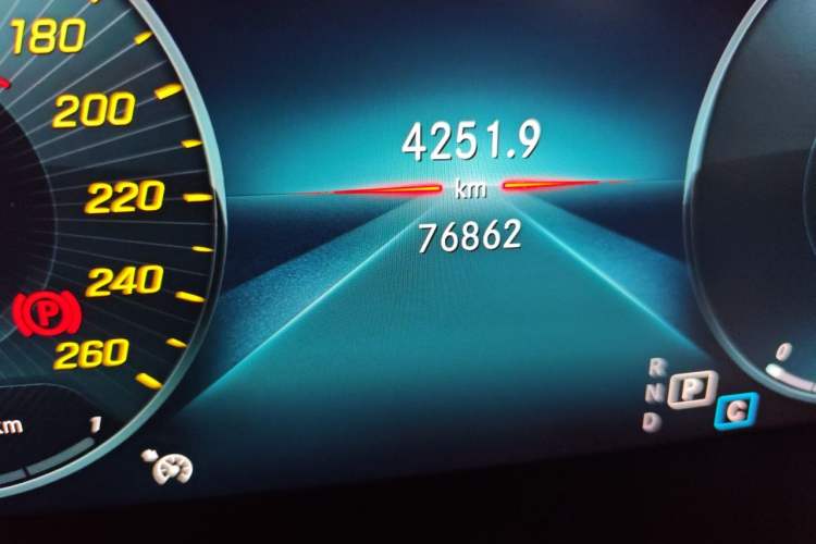 Used Mercedes-Benz GLC 2021 GLC 260 L 4MATIC Luxury Model Odometer Close Up