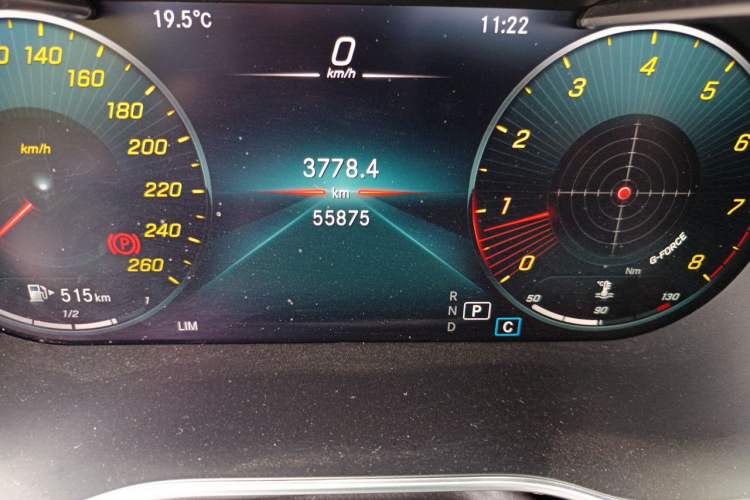 Used Mercedes-Benz GLC 2021 GLC 260 L 4MATIC Luxury Model Odometer Close Up