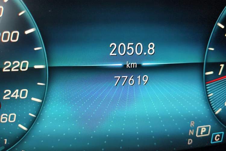 Used Mercedes-Benz GLC 2021 GLC 260 L 4MATIC Luxury Model Odometer Close Up