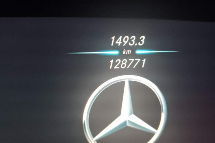 Used Mercedes-Benz GLC 2021 GLC 260 L 4MATIC Luxury Model Odometer Close Up