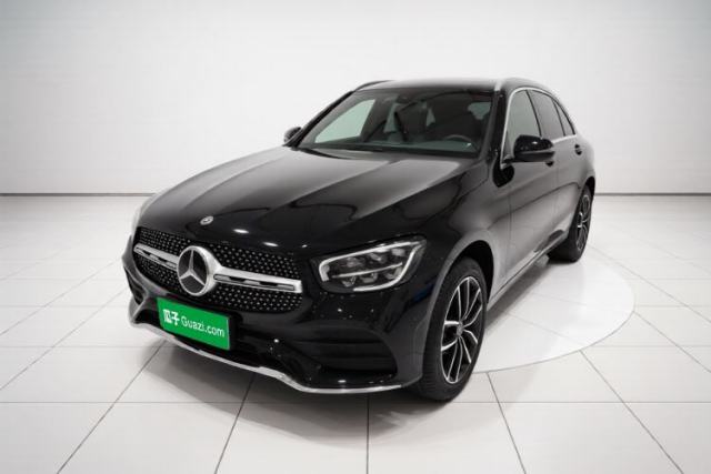 Ojetý Mercedes-Benz GLC 2021 GLC 260 L 4MATIC Luxury Model