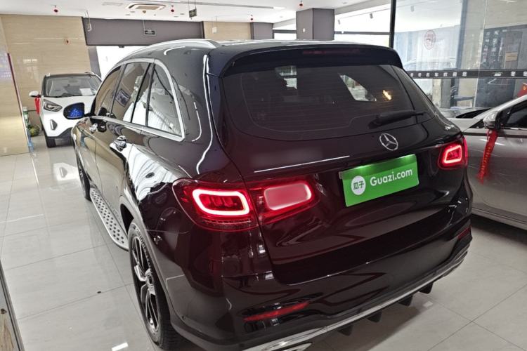 Used Mercedes-Benz GLC 2021 GLC 300 L 4MATIC Dynamic Model Rear Left 45 Deg