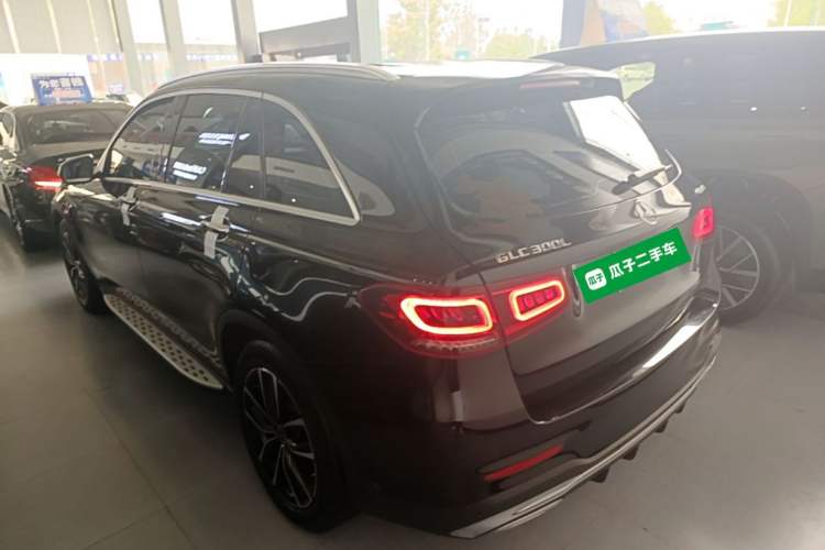 Used Mercedes-Benz GLC 2021 GLC 300 L 4MATIC Dynamic Model Rear Left 45 Deg