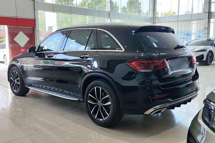 Used Mercedes-Benz GLC 2021 GLC 300 L 4MATIC Dynamic Model Rear Left 45 Deg