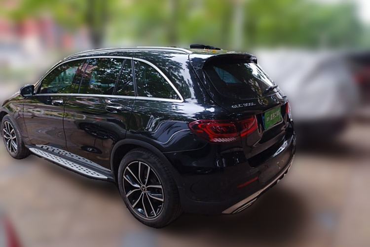 Used Mercedes-Benz GLC 2021 GLC 300 L 4MATIC Dynamic Model Rear Left 45 Deg