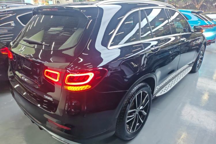 Used Mercedes-Benz GLC 2021 GLC 300 L 4MATIC Dynamic Model Rear Right 45 Deg