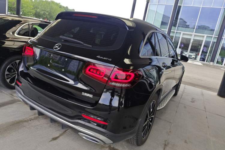Used Mercedes-Benz GLC 2021 GLC 260 L 4MATIC Luxury Model Rear Right 45 Deg