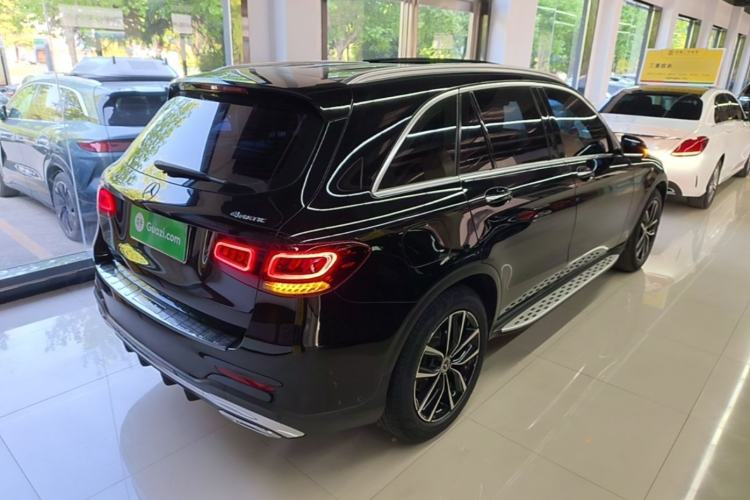 Used Mercedes-Benz GLC 2021 GLC 300 L 4MATIC Dynamic Model Rear Right 45 Deg