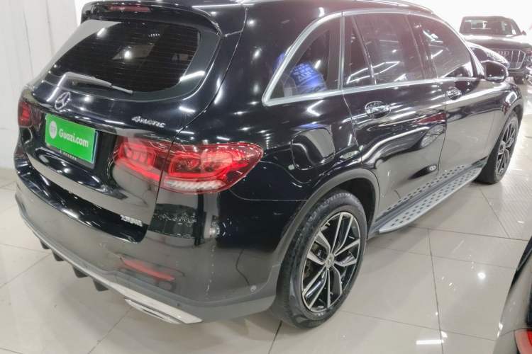 Used Mercedes-Benz GLC 2021 GLC 300 L 4MATIC Dynamic Model Rear Right 45 Deg