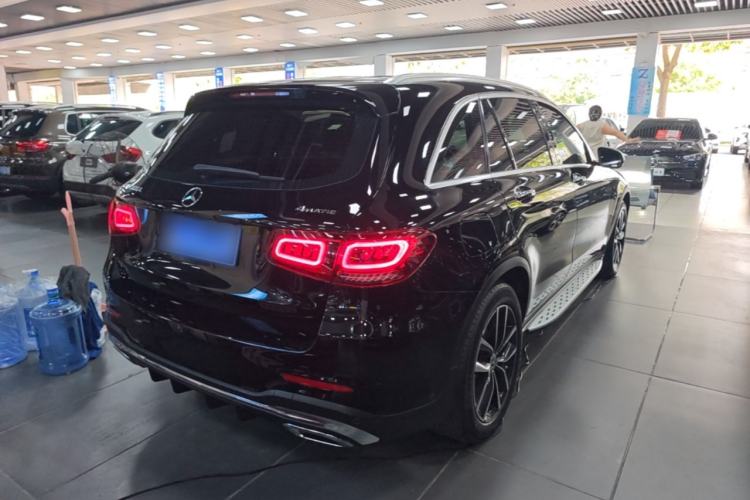 Used Mercedes-Benz GLC 2021 GLC 300 L 4MATIC Dynamic Model Rear Right 45 Deg