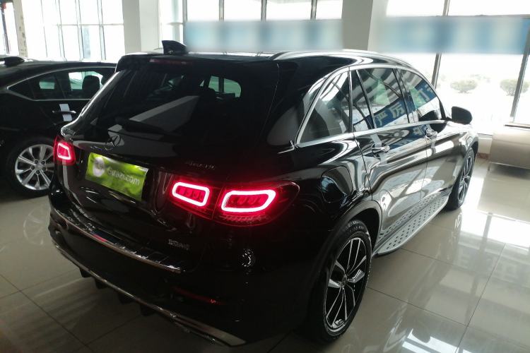 Used Mercedes-Benz GLC 2021 GLC 300 L 4MATIC Dynamic Model Rear Right 45 Deg