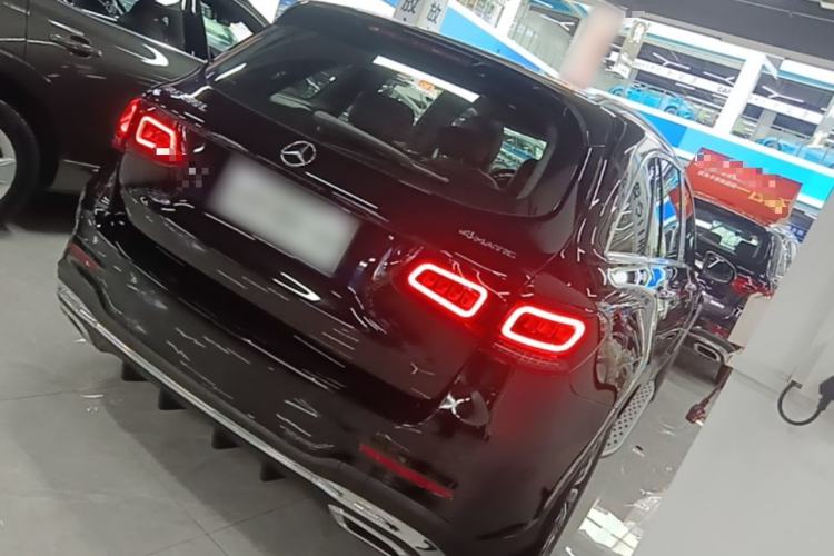 Used Mercedes-Benz GLC 2021 GLC 260 L 4MATIC Luxury Model Rear Right 45 Deg