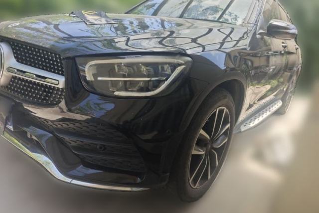 Ojetý Mercedes-Benz GLC 2021 GLC 300 L 4MATIC Dynamic Model