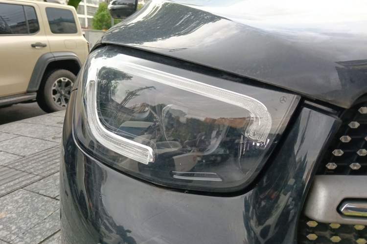 Used Mercedes-Benz GLC 2021 GLC 300 L 4MATIC AMG-Line Right Front Headlight