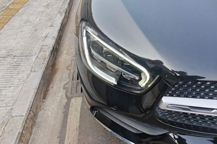 Used Mercedes-Benz GLC 2021 GLC 300 L 4MATIC Dynamic Model Right Front Headlight