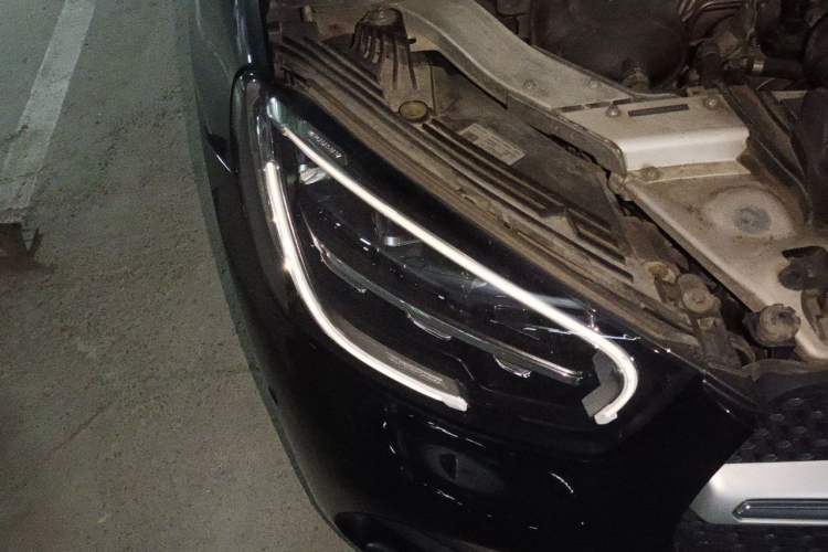Used Mercedes-Benz GLC 2021 GLC 260 L 4MATIC Luxury Model Right Front Headlight