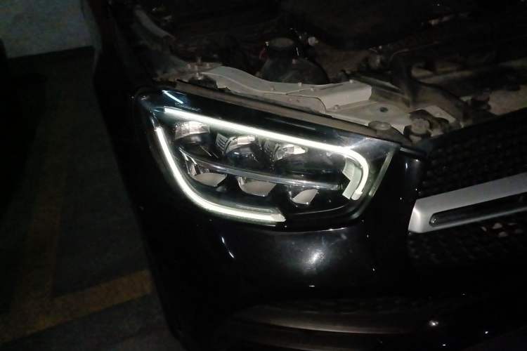 Used Mercedes-Benz GLC 2021 GLC 300 L 4MATIC Dynamic Model Right Front Headlight