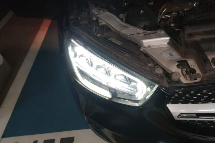 Used Mercedes-Benz GLC 2021 GLC 260 L 4MATIC Dynamic Edition Right Front Headlight