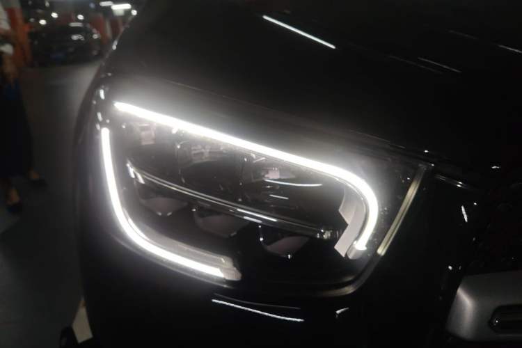 Used Mercedes-Benz GLC 2021 GLC 300 L 4MATIC Dynamic Model Right Front Headlight
