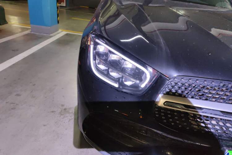 Used Mercedes-Benz GLC 2021 GLC 300 L 4MATIC Dynamic Model Right Front Headlight