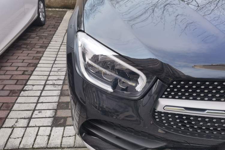 Used Mercedes-Benz GLC 2021 GLC 300 L 4MATIC Dynamic Model Right Front Headlight