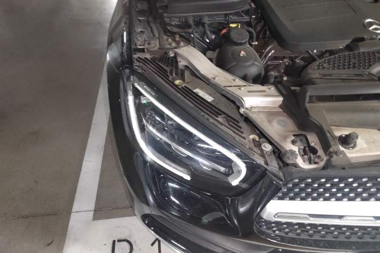 Used Mercedes-Benz GLC 2021 GLC 300 L 4MATIC Dynamic Model Right Front Headlight