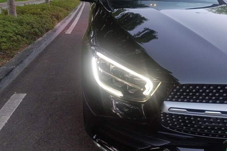 Used Mercedes-Benz GLC 2021 GLC 260 L 4MATIC Luxury Model Right Front Headlight