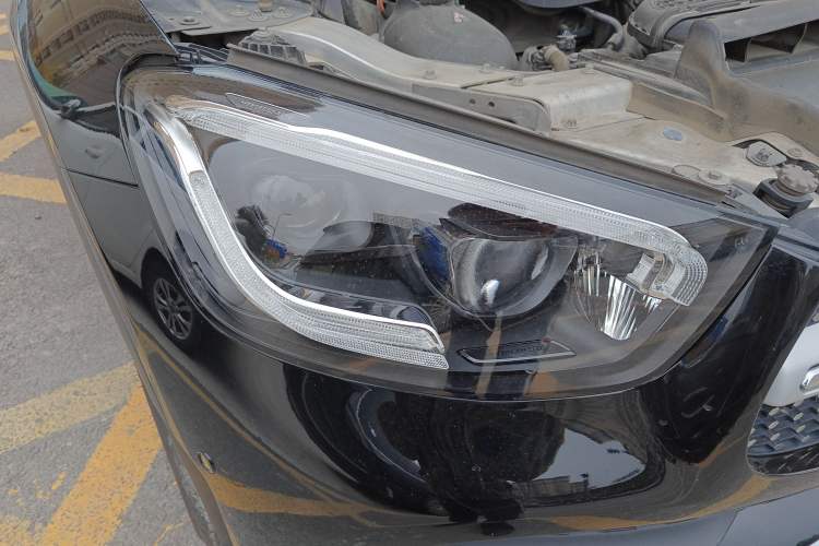 Used Mercedes-Benz GLC 2021 GLC 300 L 4MATIC Luxury Model Right Front Headlight
