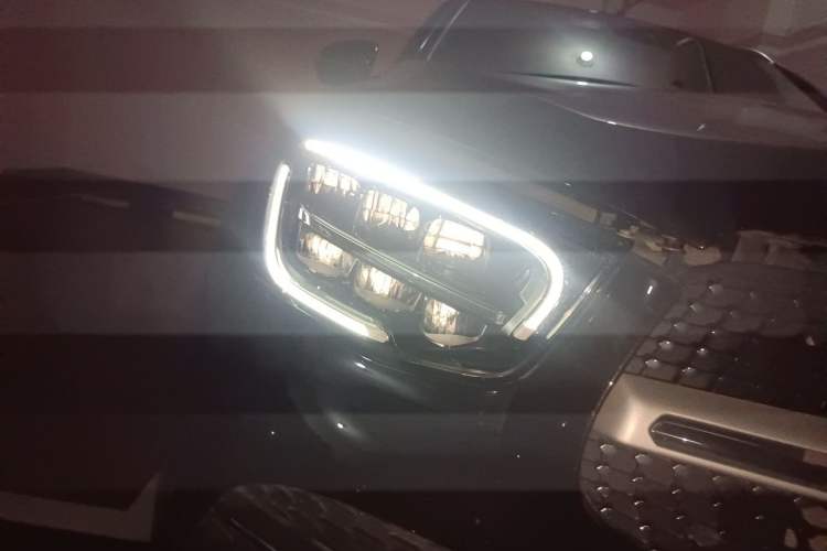 Used Mercedes-Benz GLC 2021 GLC 300 L 4MATIC Dynamic Model Right Front Headlight